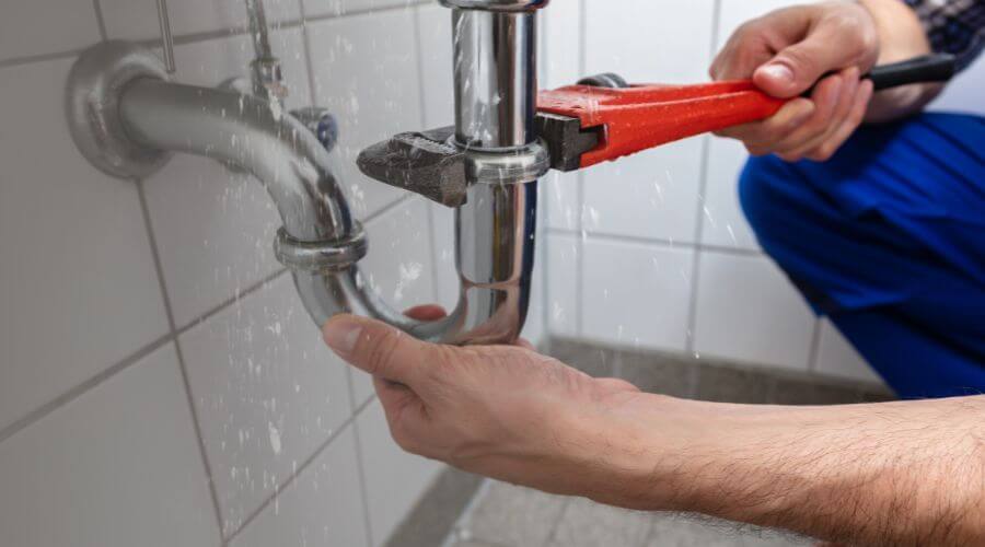 Local expert plumbing services in Onida, SD